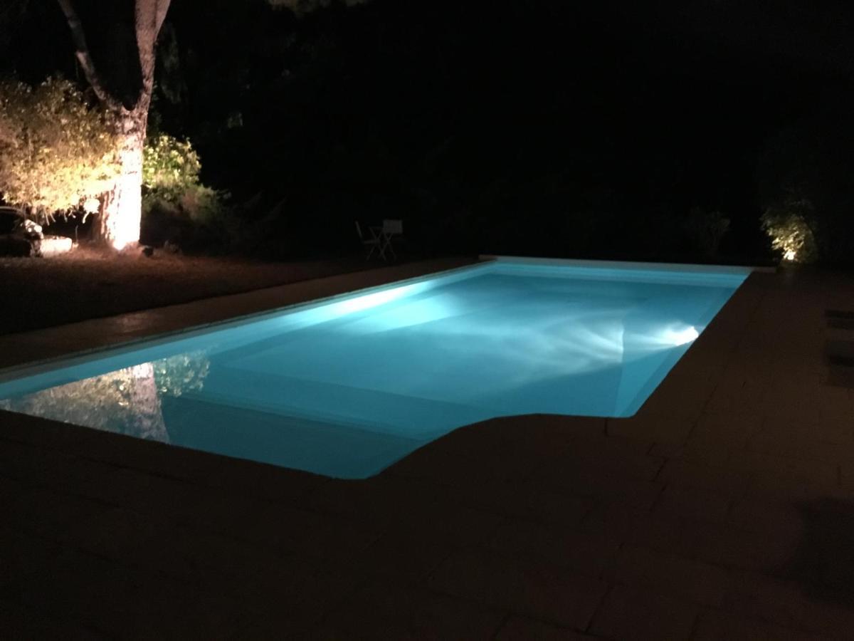 Le Clos De Rose Ussac Eksteriør bilde
