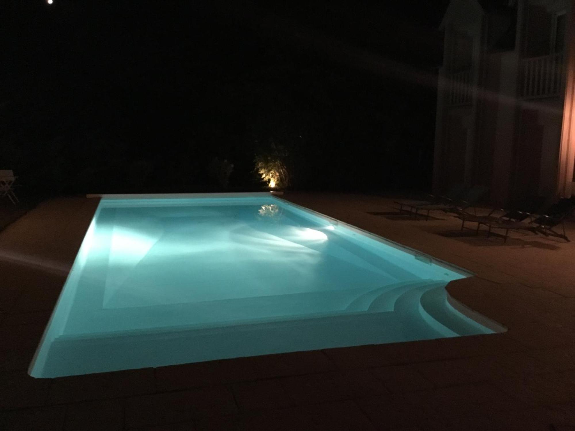 Le Clos De Rose Ussac Eksteriør bilde