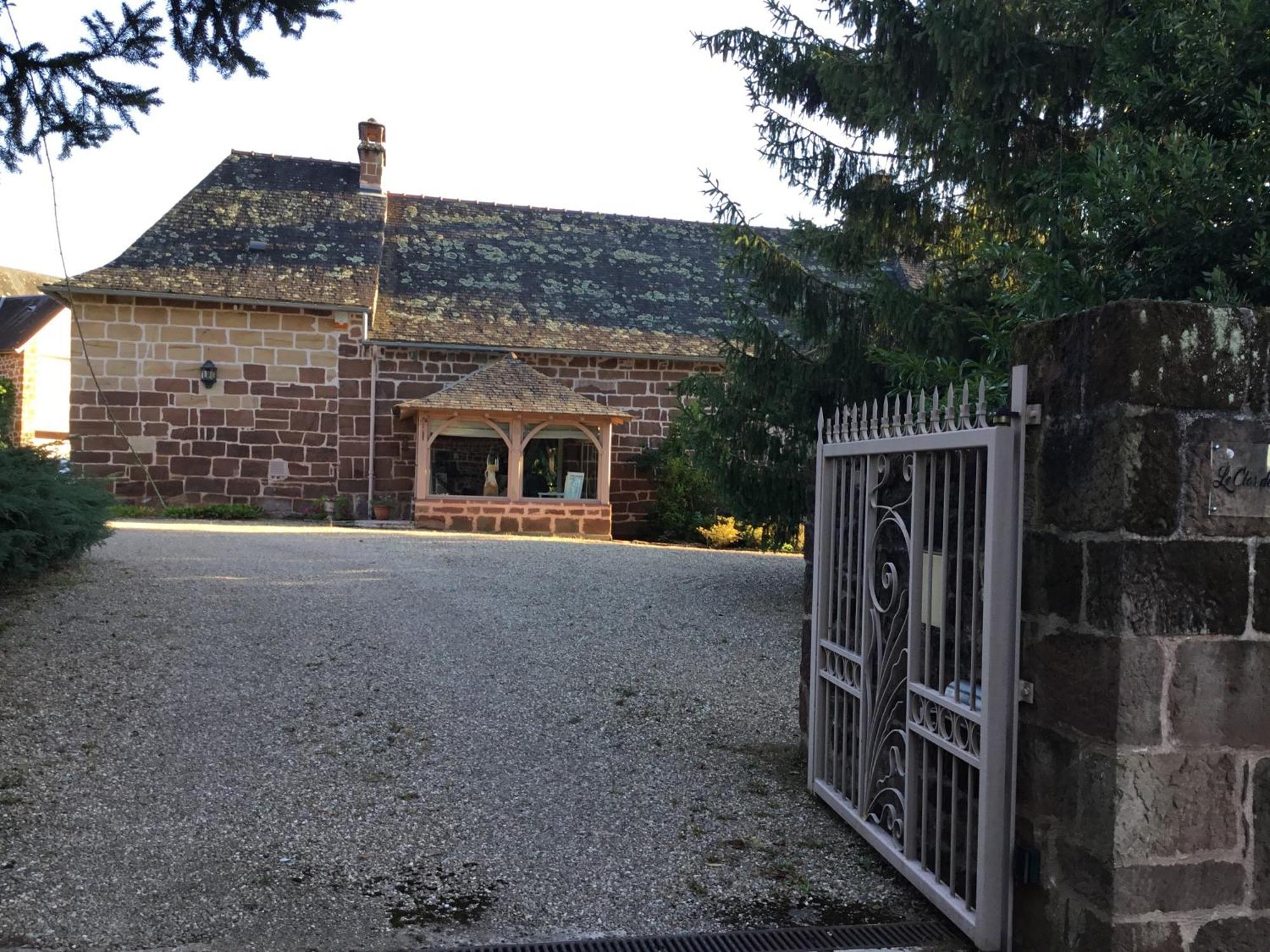 Le Clos De Rose Ussac Eksteriør bilde